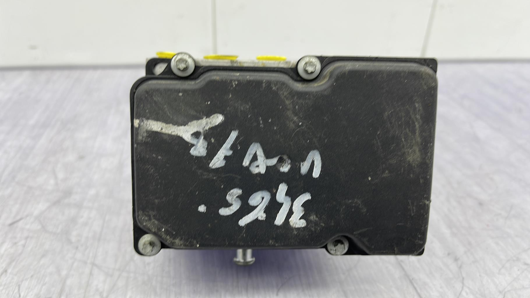 Blocco ABS (antibloccaggio freni) RENAULT CLIO 3 PHASE 1 Diésel - 1