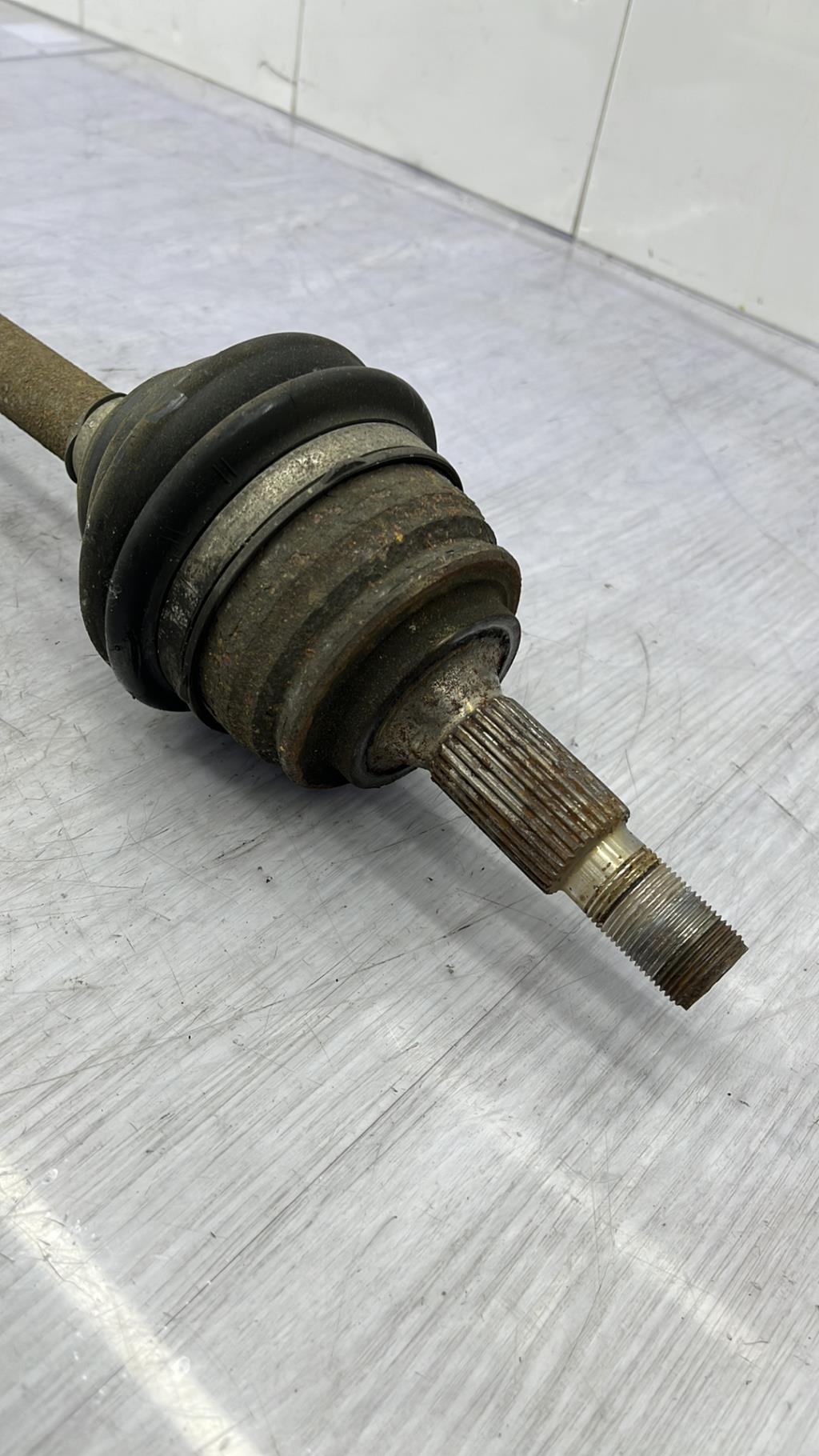 Giunto cardanico albero di trasmissione sinistro PEUGEOT 308 2 PHASE 1 Diésel - 1