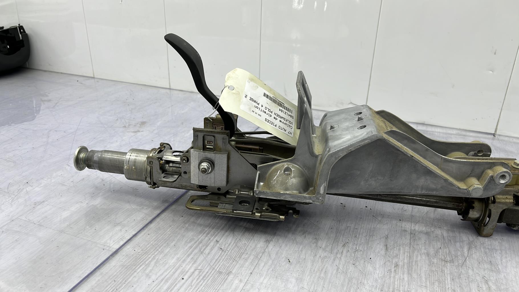 Piantone dello sterzo VOLKSWAGEN POLO 4 PHASE 2 Diésel - 1