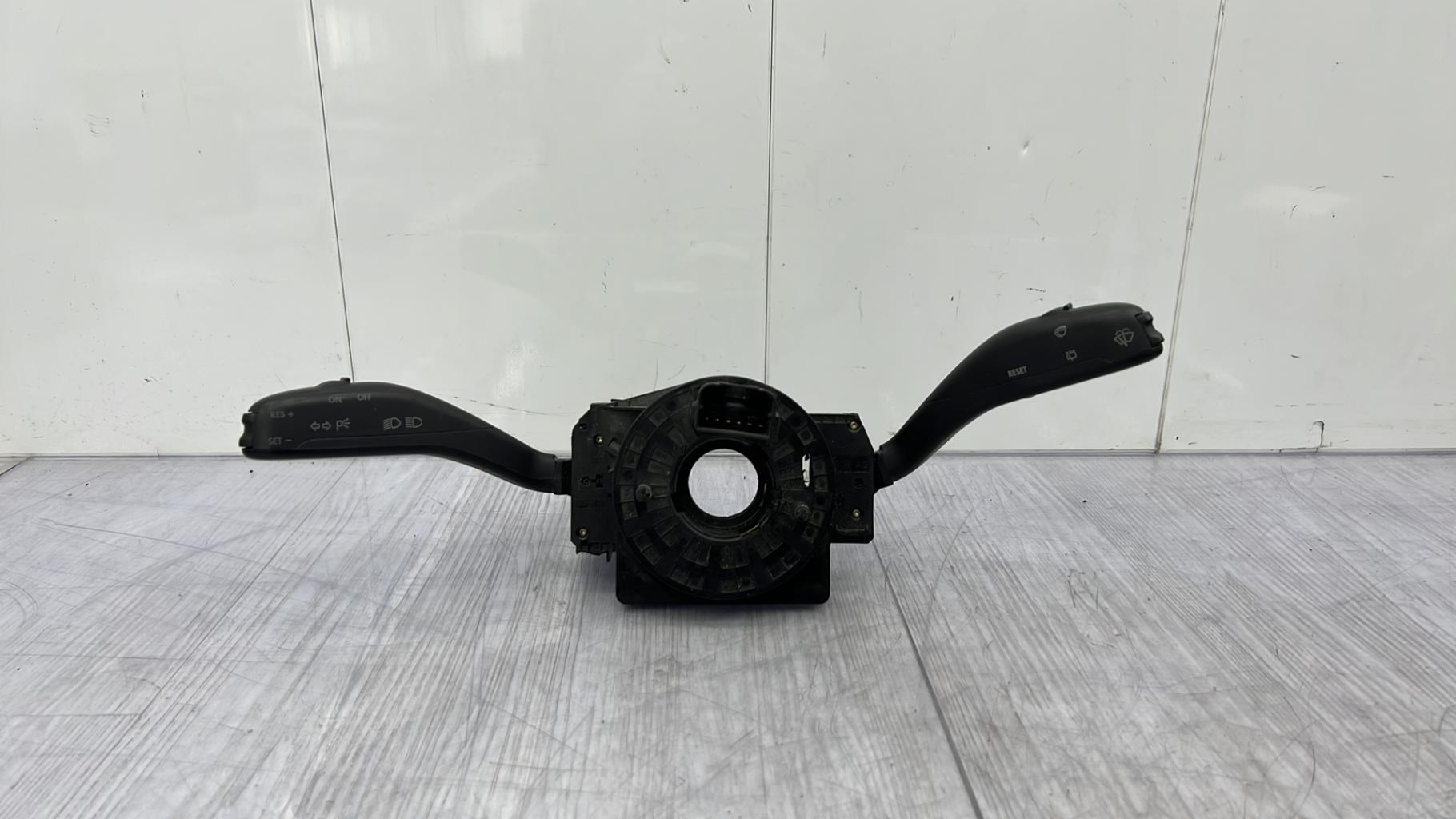 Devio guida completo con contatto spiralato SEAT IBIZA 3 PHASE 1 Diésel - 1