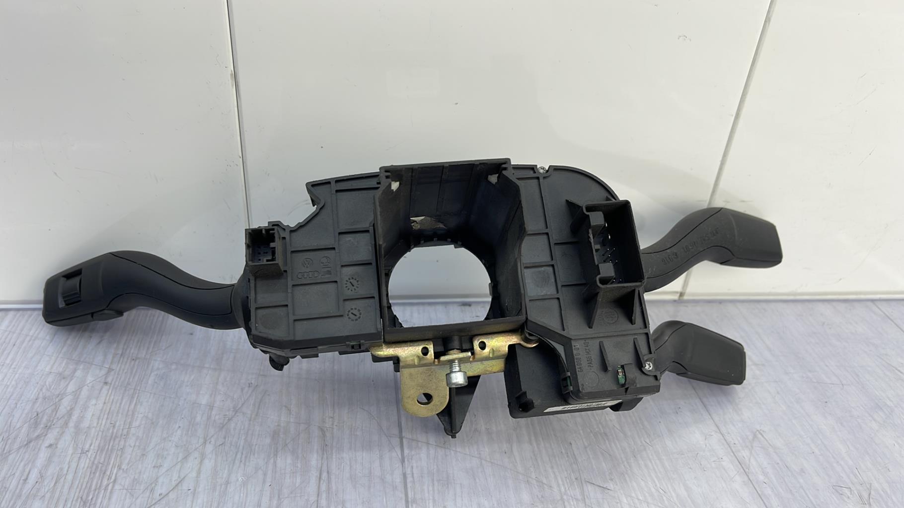 Devio guida completo con contatto spiralato AUDI A4 3 AVANT PHASE 1 BREAK Diésel - 1