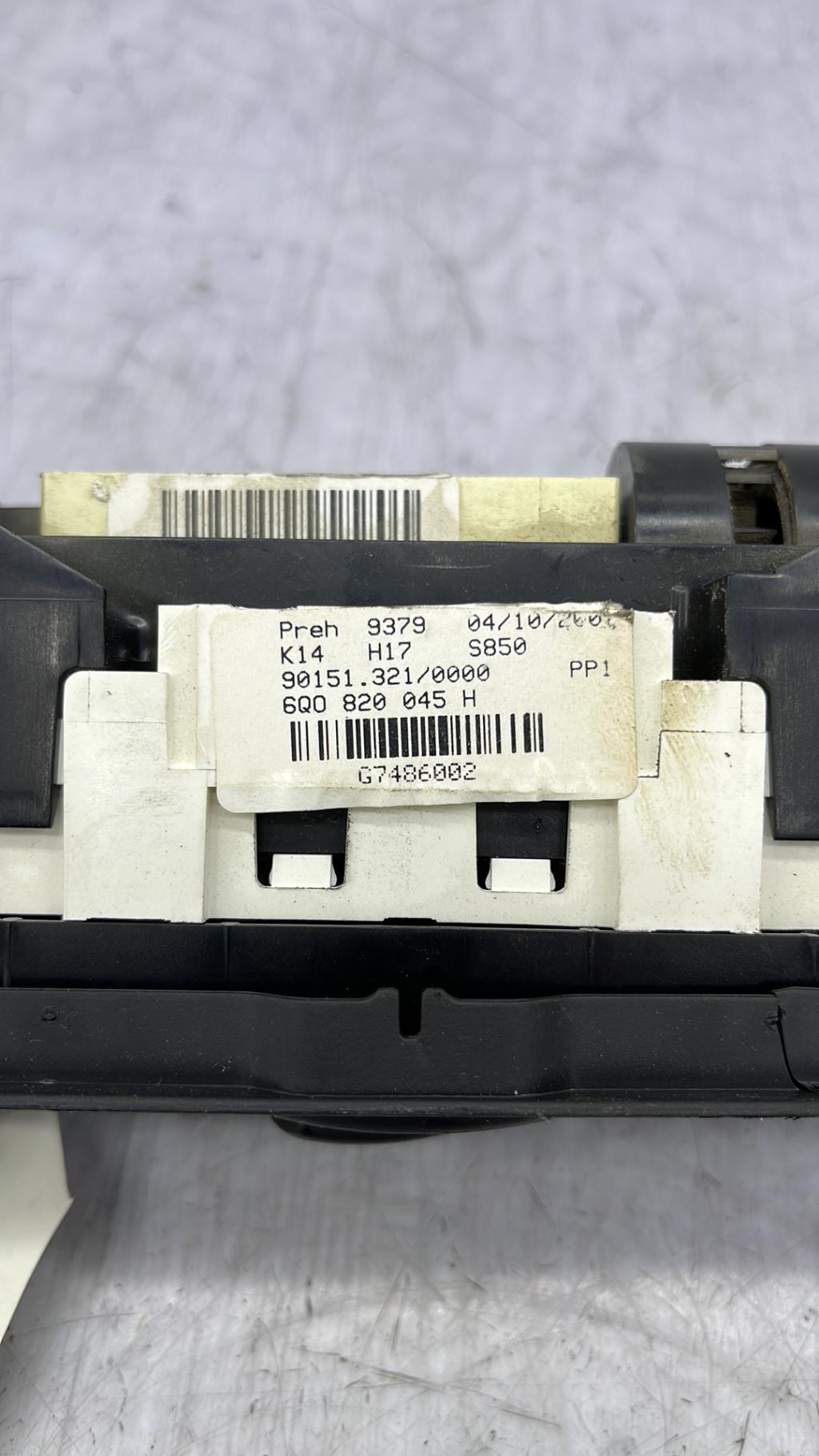 Commande chauffage VOLKSWAGEN POLO 4 PHASE 2 Diesel - 1