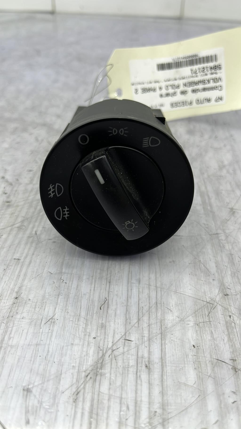 Commande de phare VOLKSWAGEN POLO 4 PHASE 2 Diesel - 1