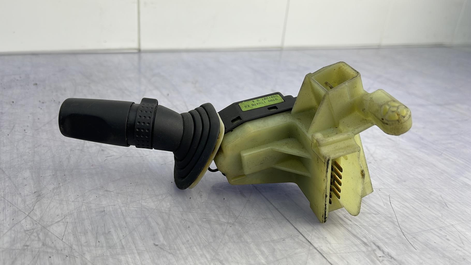 Commodo d'essuie glaces FORD MONDEO 1 PHASE 2 Diesel - 1
