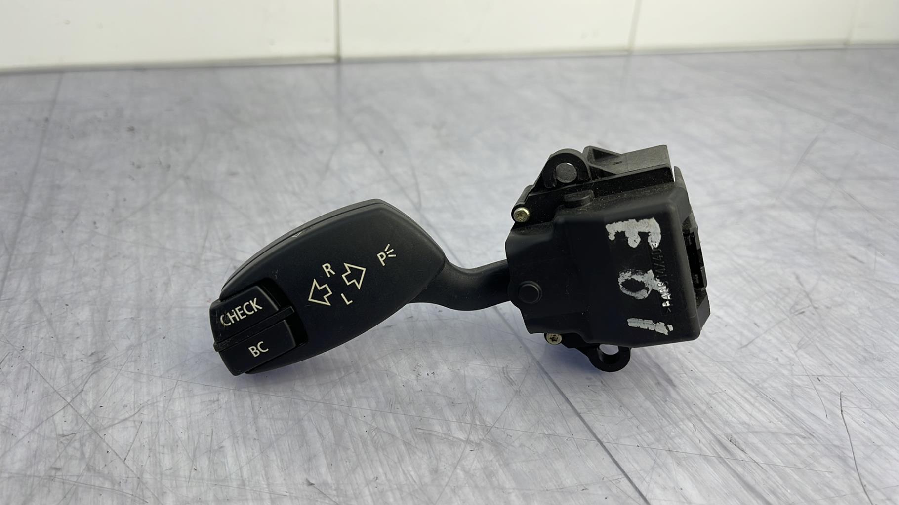 Commodo phare BMW SERIE 5 E61 TOURING PHASE 1 BREAK Diesel - 1