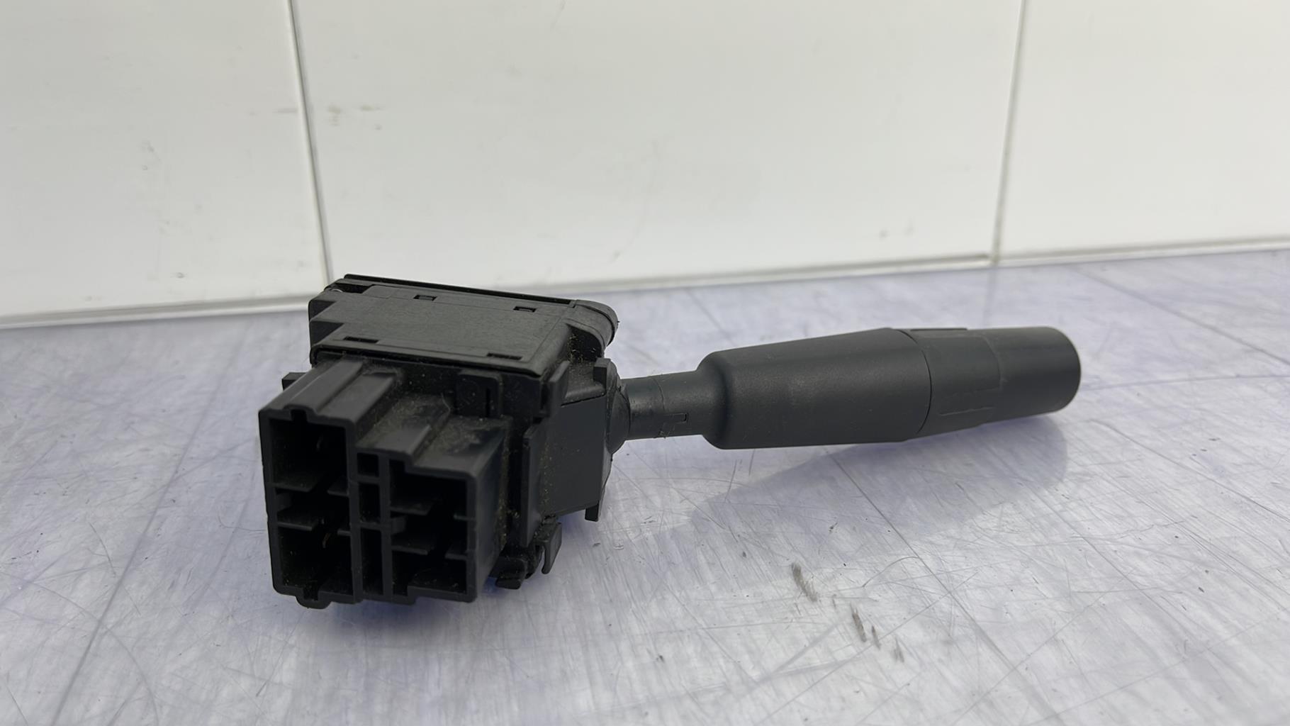 Commodo phare PEUGEOT 306 PHASE 1 Essence - 1