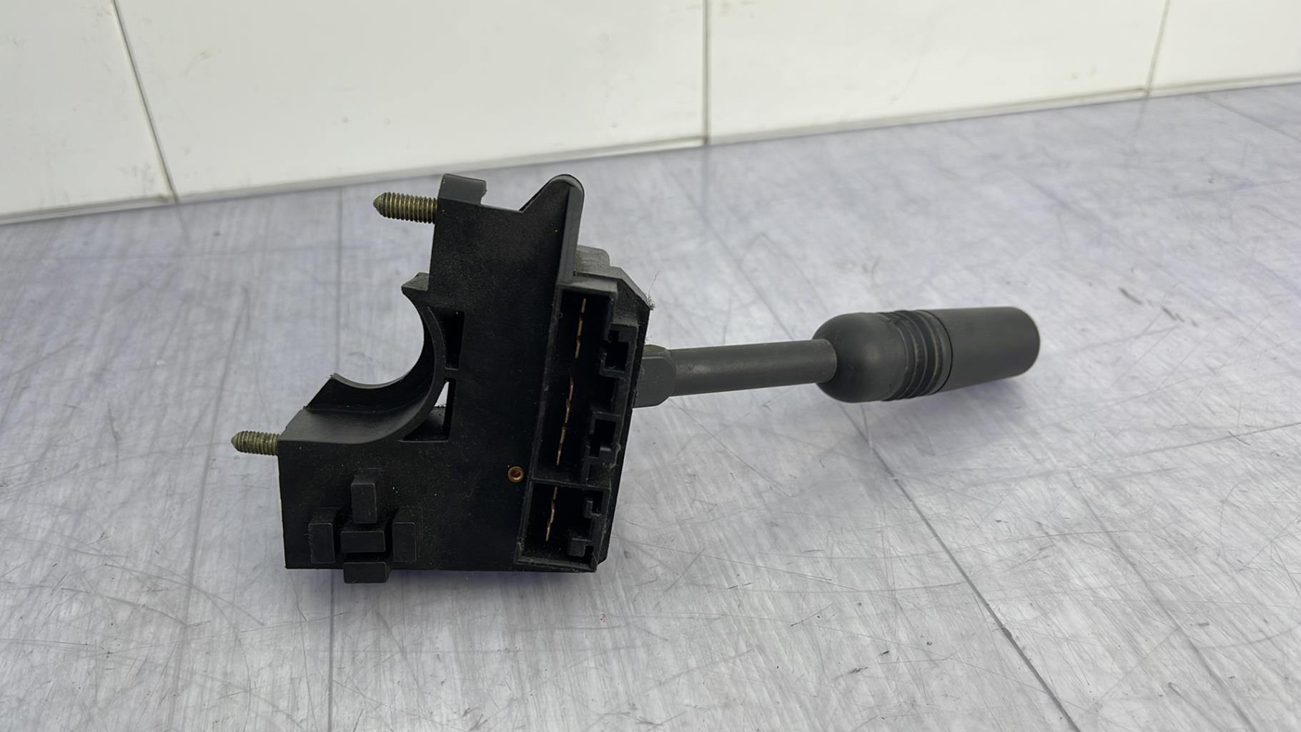 Commodo phare FIAT UNO PHASE 1 Essence - 1