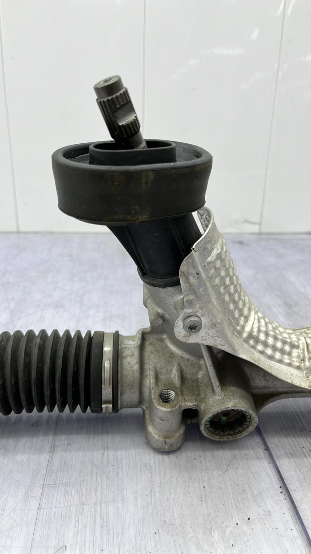 Cremagliera servosterzo VOLKSWAGEN POLO 6 PHASE 1 Gasolina - 1