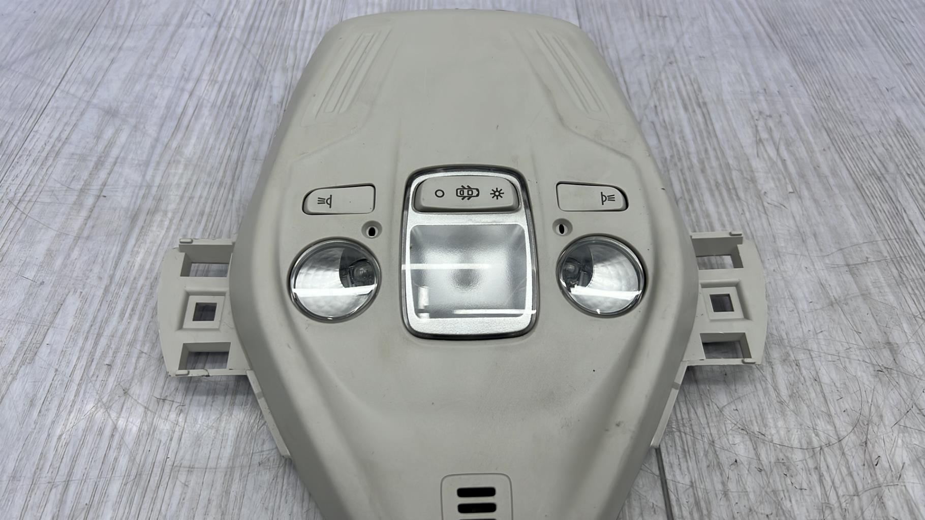 Luce di cortesia CITROEN C4 GRAND PICASSO 2 PHASE 1 Diésel - 1