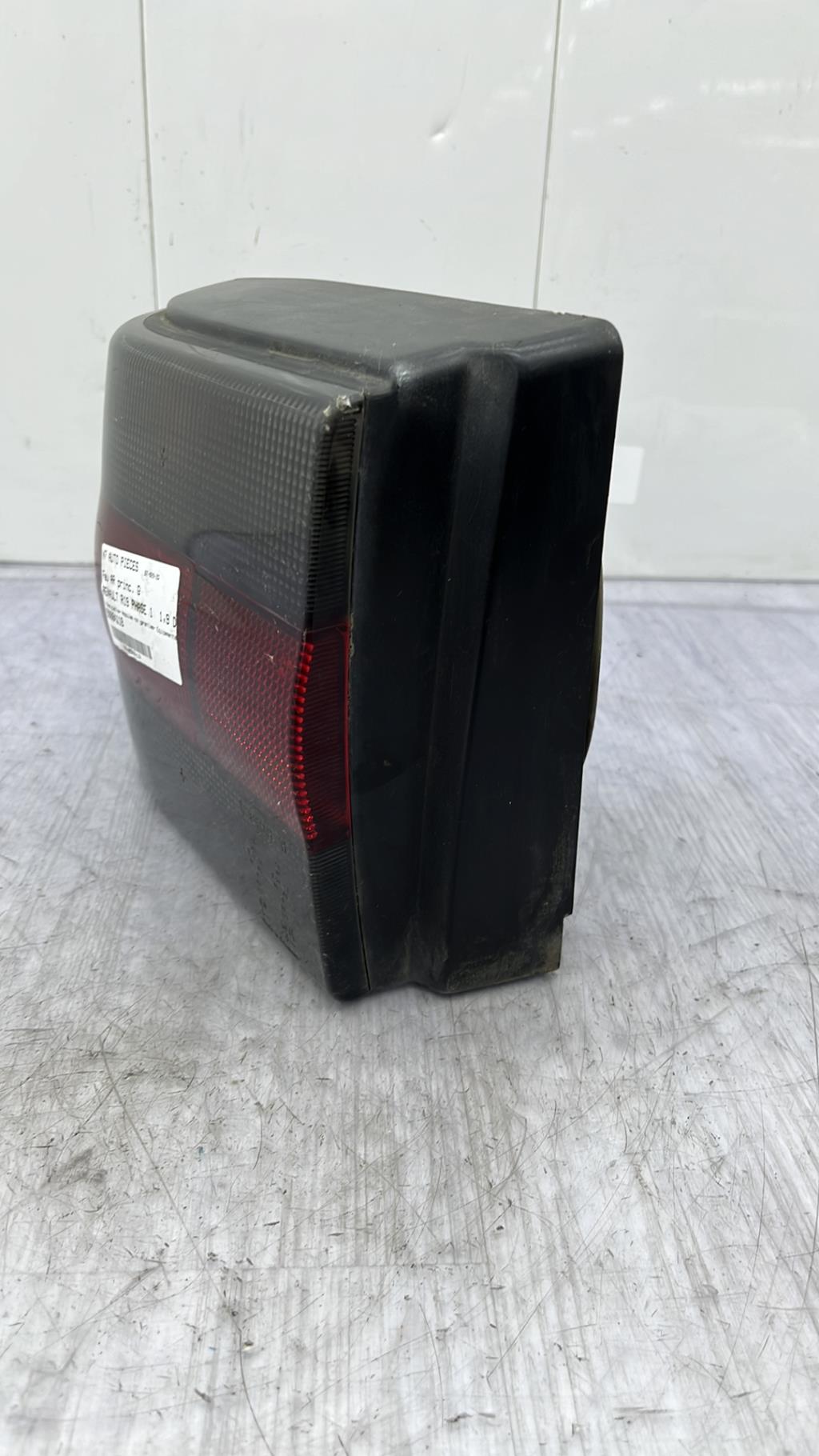 Fanale posteriore principale sinistro (luci) RENAULT R19 PHASE 1 Diésel - 1