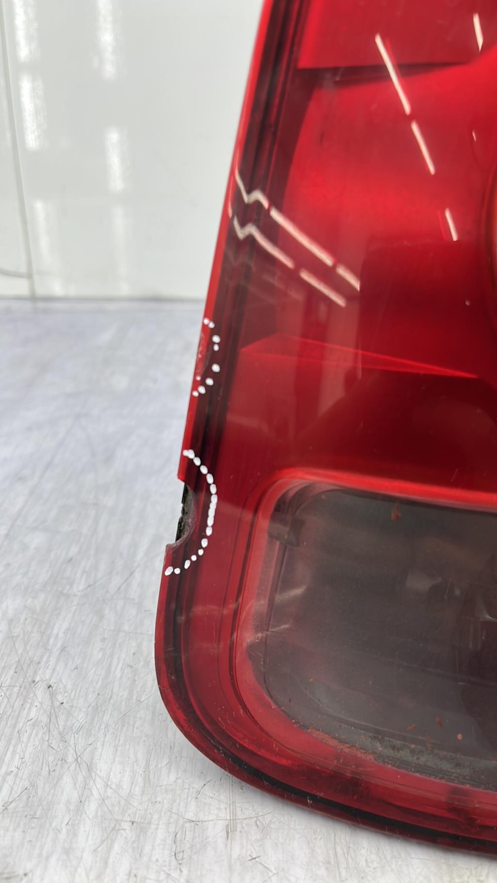 Fanale posteriore principale sinistro (luci) RENAULT GRAND ESPACE 4 PHASE 1 Diésel - 1