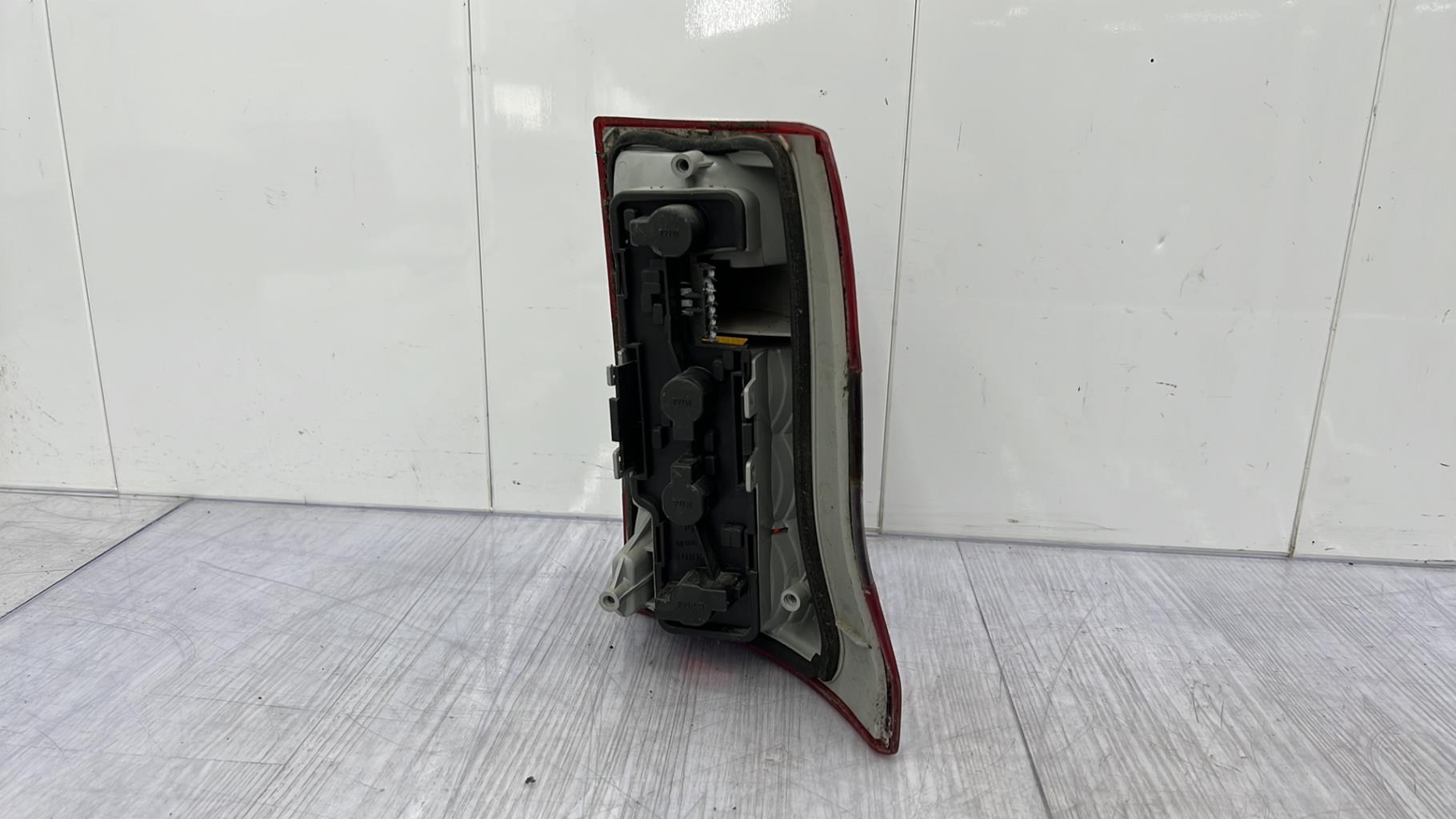 Fanale posteriore principale sinistro (luci) OPEL ASTRA F PHASE 1 BREAK Gasolina - 1
