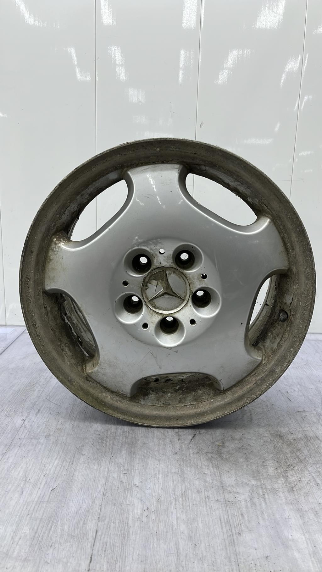 Cerchione MERCEDES 300 W124 PHASE 1 Diésel - 1