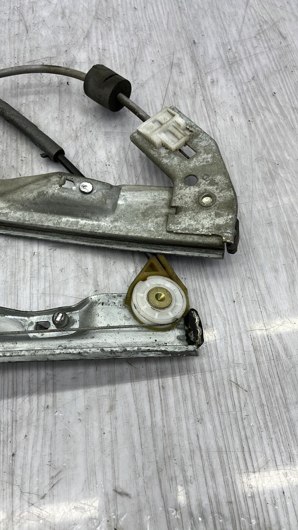 Alzacristalli elettrico anteriore destro PEUGEOT 206 PHASE 1 Diésel - 1