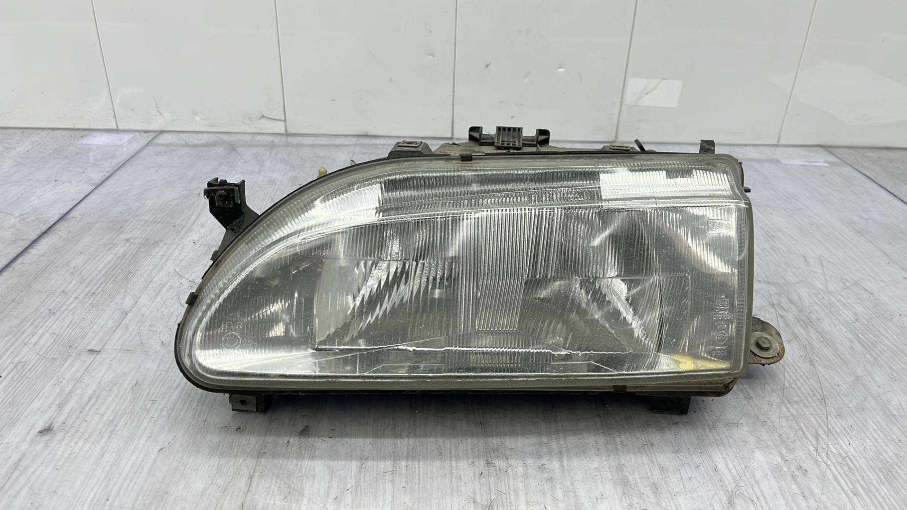 Gruppo ottico anteriore principale sinistro (luci)(faro) RENAULT R19 PHASE 1 Diésel - 1