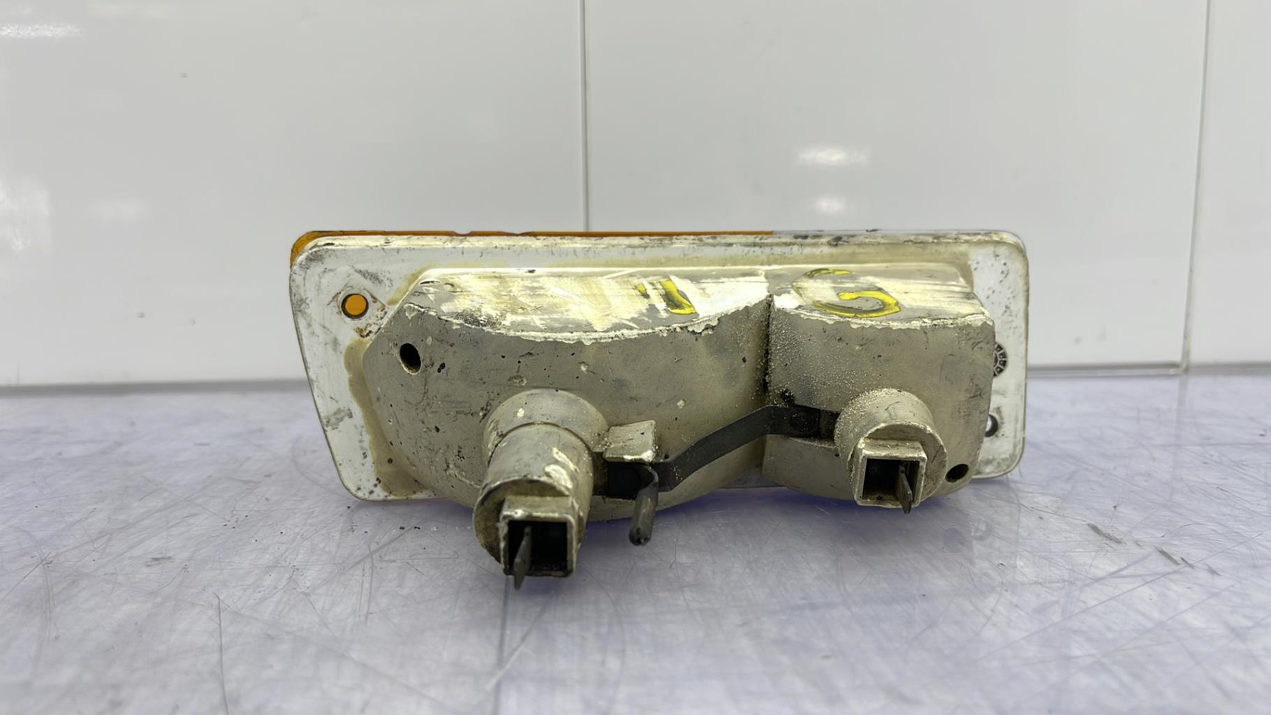 Optique avant secondaire gauche (feux)(clignotant) RENAULT R14 PHASE 2 Essence - 1