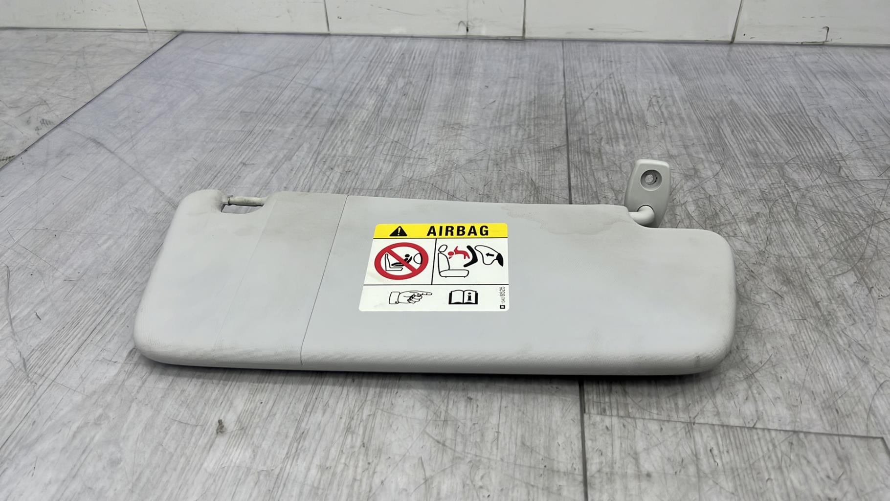 Pare soleil droit OPEL CORSA E Essence - 1