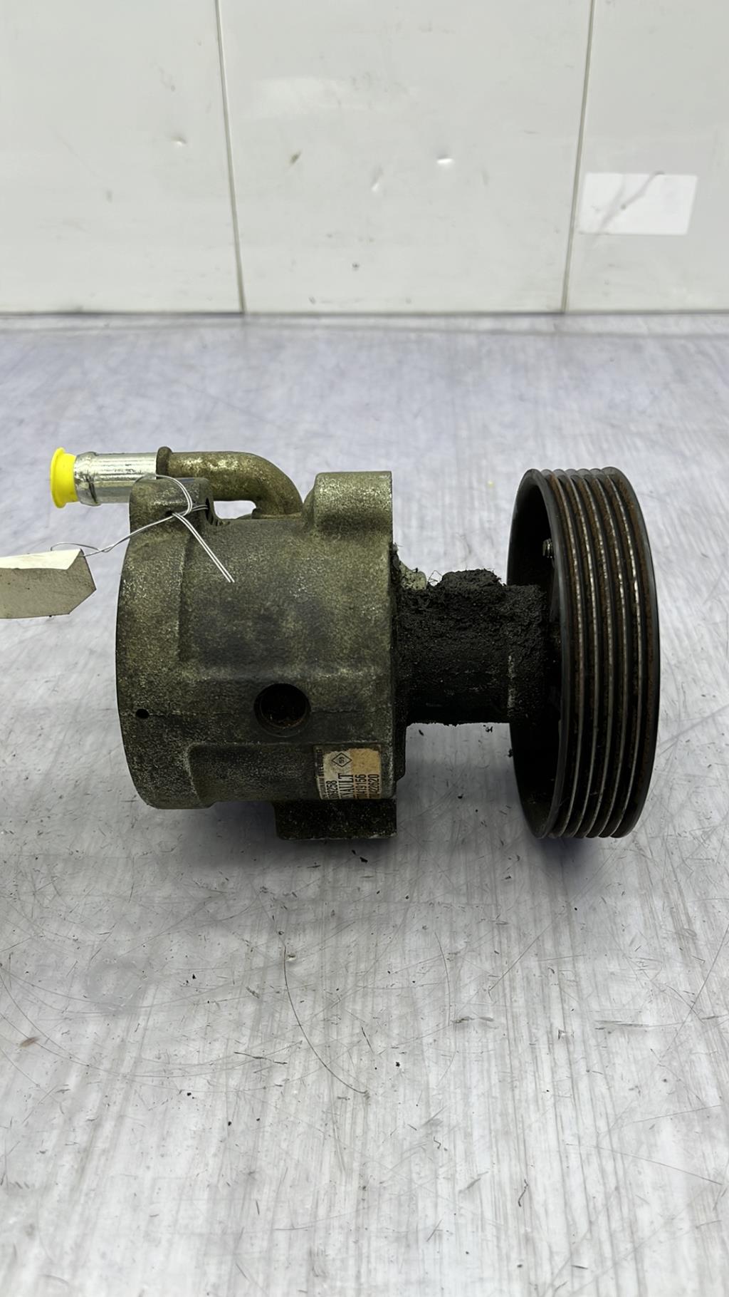 Pompe de direction RENAULT LAGUNA 1 PHASE 2 Diesel - 1