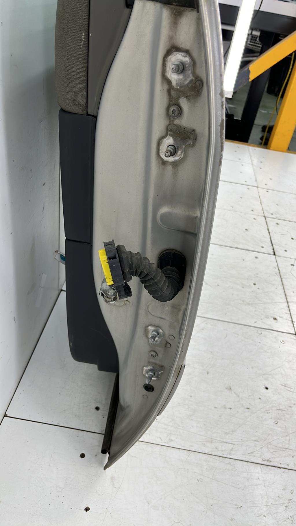 Portiera posteriore sinistra RENAULT GRAND ESPACE 4 PHASE 1 Diésel - 1
