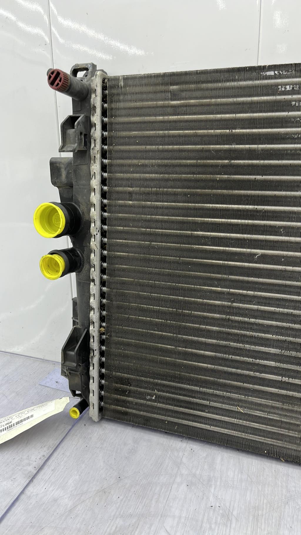 Radiatore acqua MERCEDES VITO 639 PHASE 1 Diésel - 1