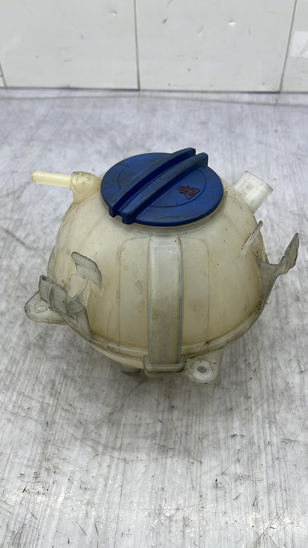 Vase d'expansion SEAT LEON 2 PHASE 2 Diesel - 1