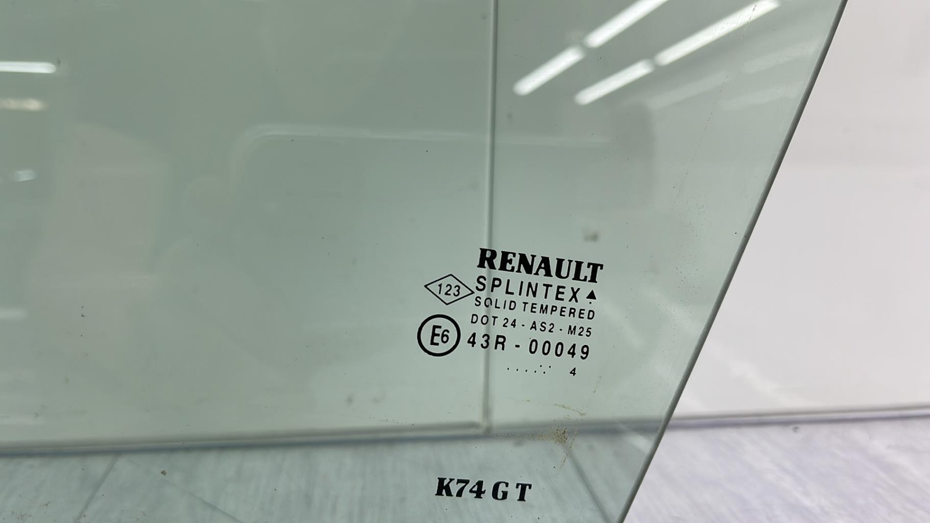 Vetro posteriore sinistro RENAULT LAGUNA 2 PHASE 1 BREAK Diésel - 1
