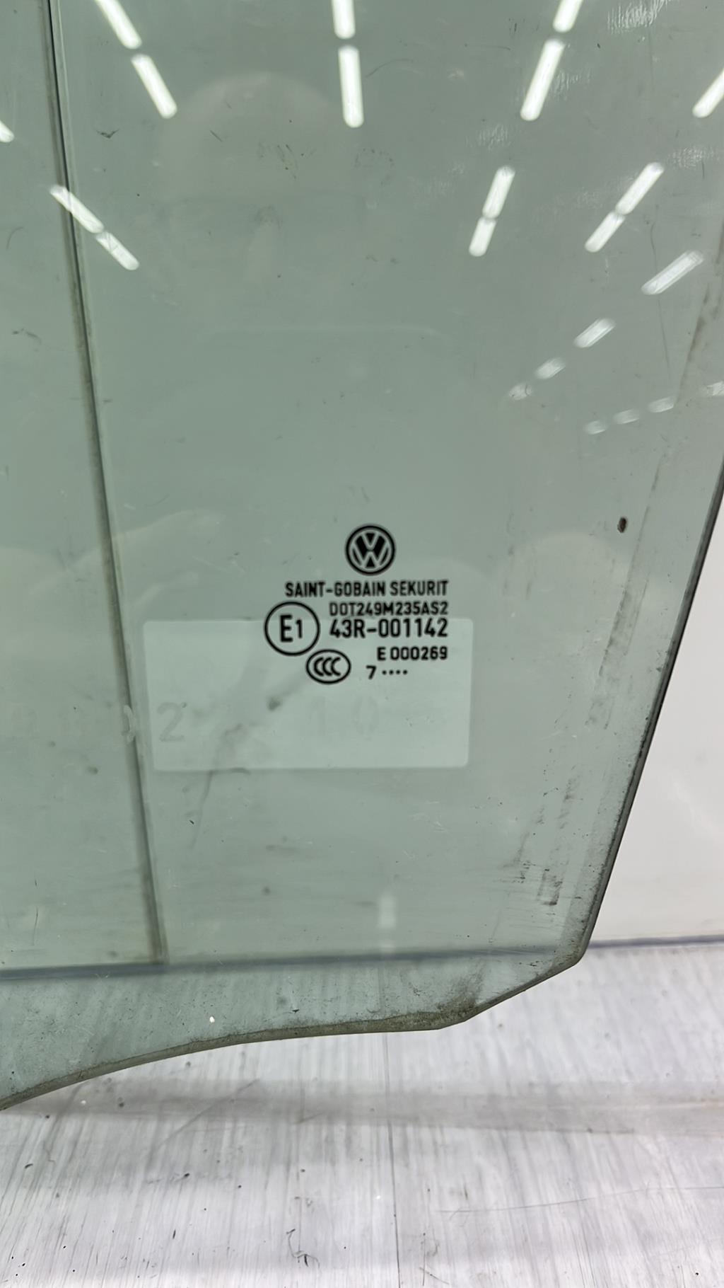 Vetro anteriore sinistro VOLKSWAGEN POLO 4 PHASE 2 Diésel - 1