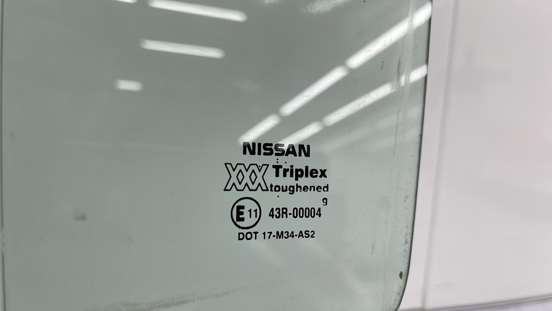 Vetro anteriore sinistro NISSAN PRIMERA 1 PHASE 1 Diésel - 1