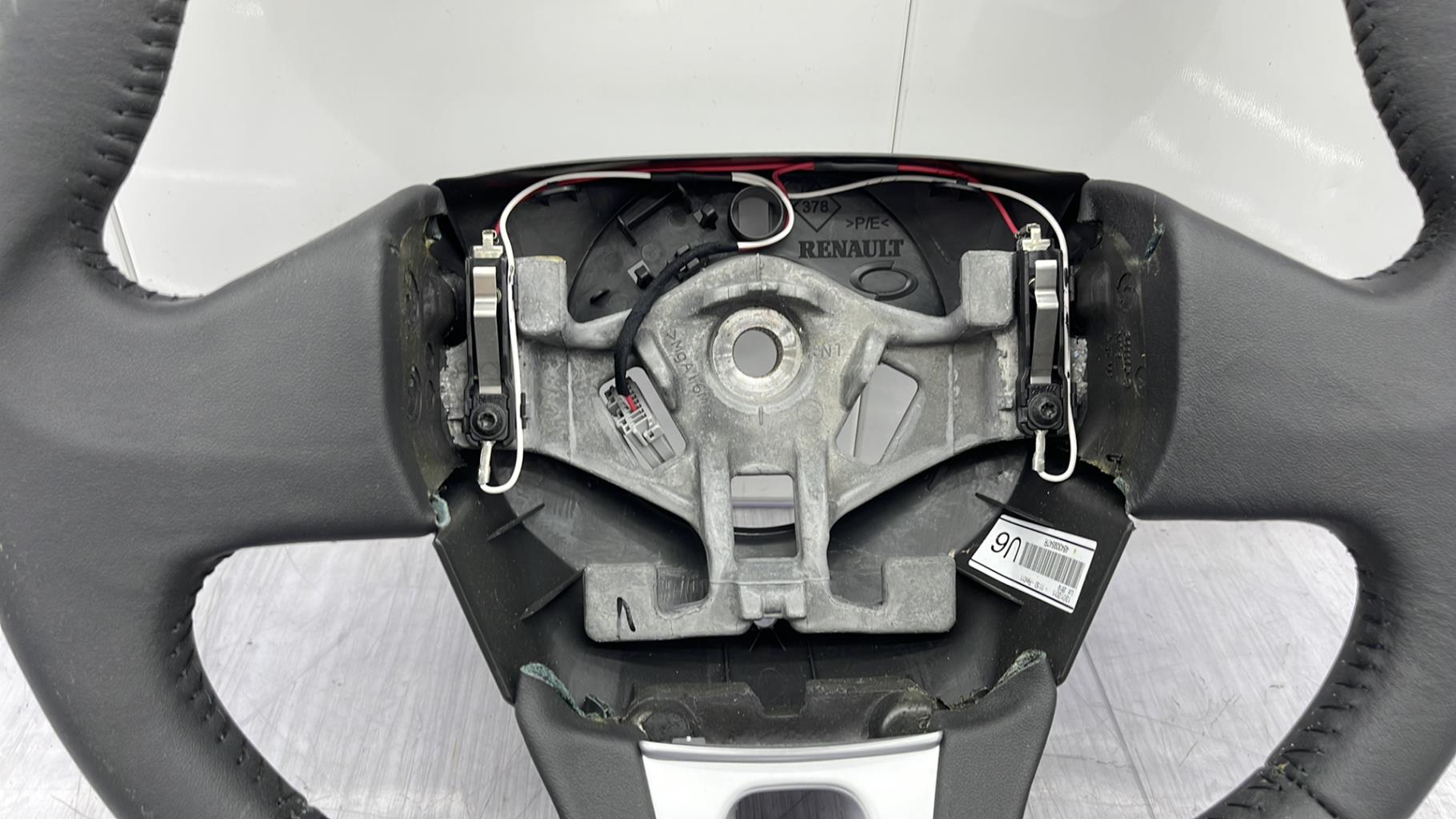 Volant RENAULT MEGANE 5 Electricité - 1