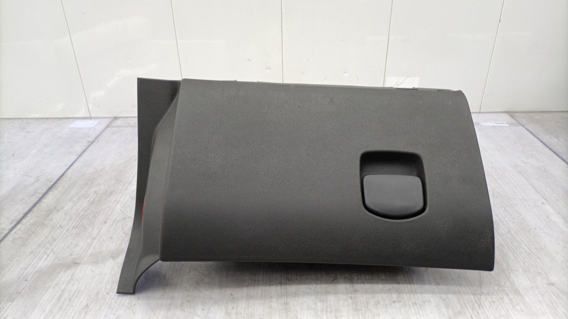 Boite a gants OPEL CORSA D PHASE 1 Essence - 1