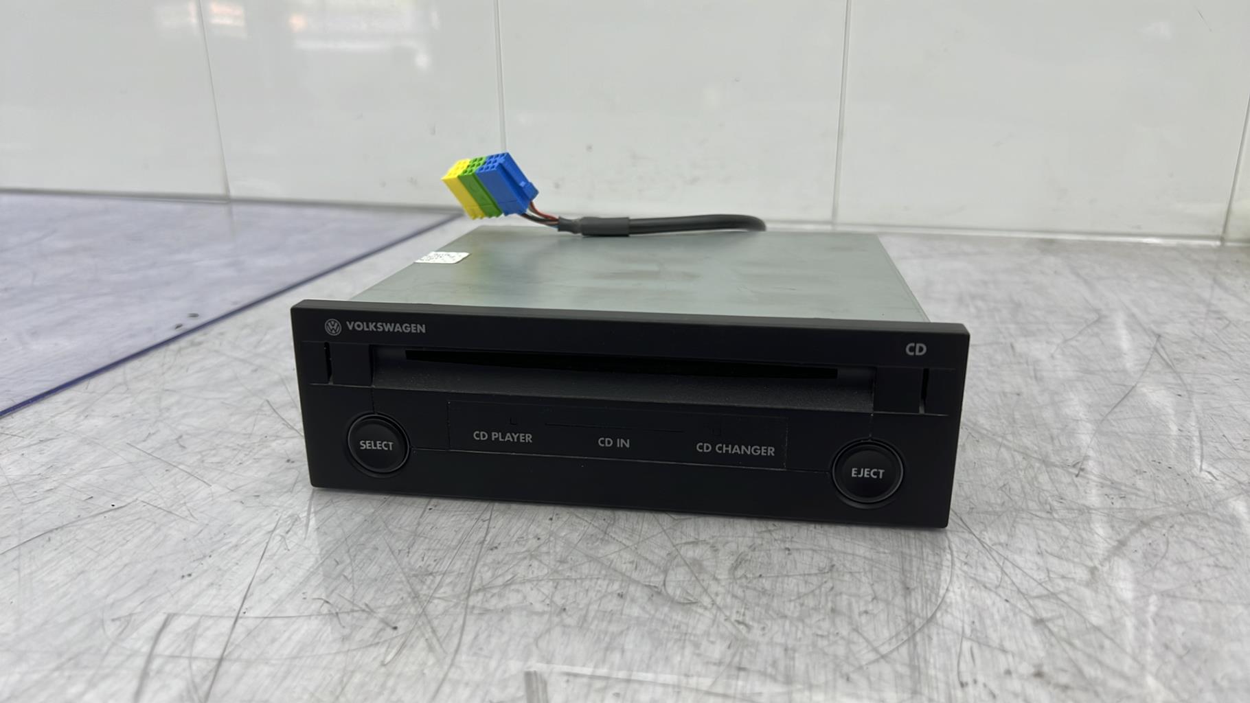 Chargeur CD VOLKSWAGEN POLO 4  - 1