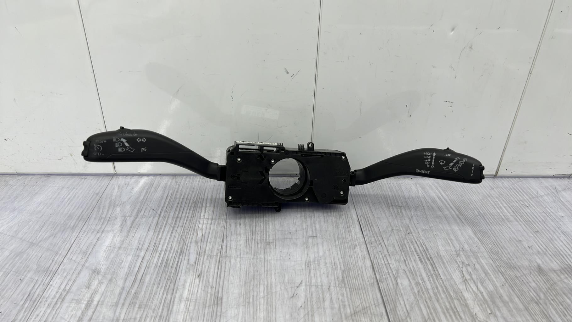 Devio guida completo con contatto spiralato VOLKSWAGEN POLO 5 PHASE 1 Gasolina - 1