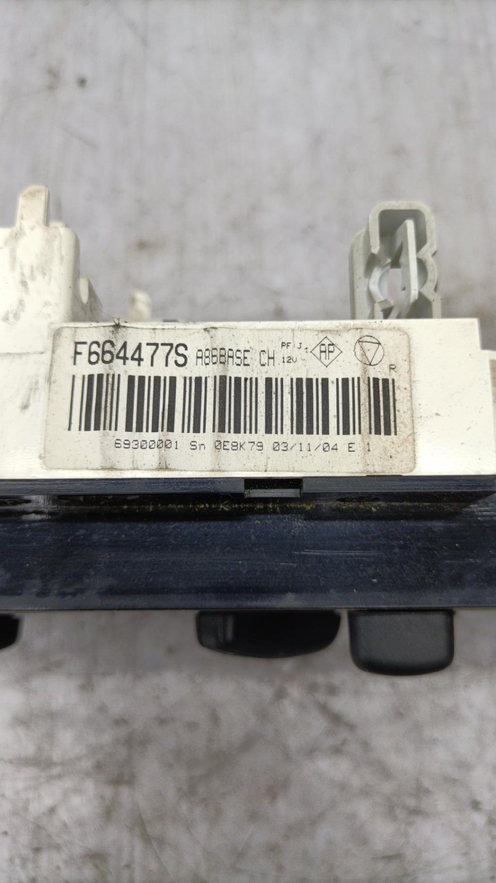 Commande chauffage CITROEN C3 1 PHASE 1 Essence - 1