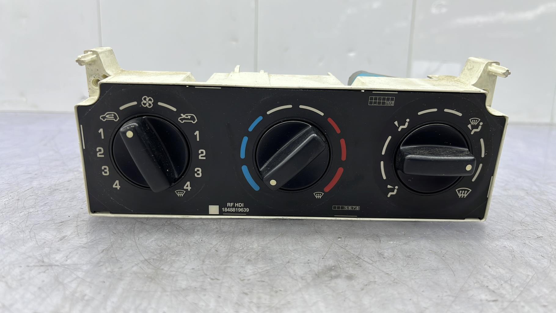 Commande chauffage PEUGEOT PARTNER 1 PHASE 2 Diesel - 1