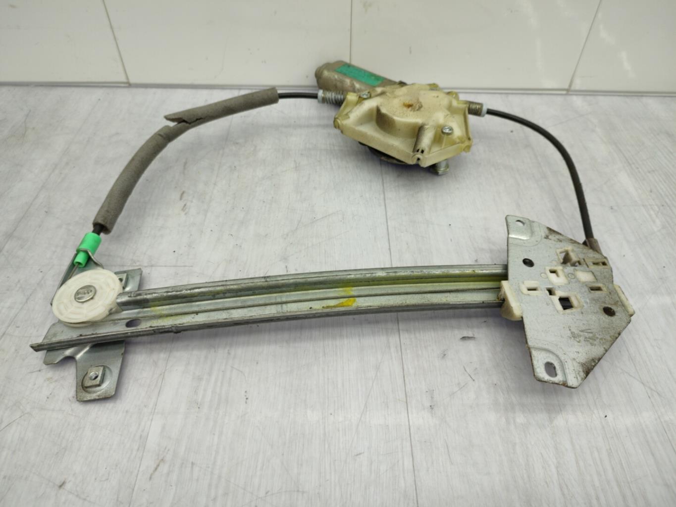 Alzacristalli elettrico posteriore destro VOLVO V 40 1 PHASE 2 BREAK Diésel - 1