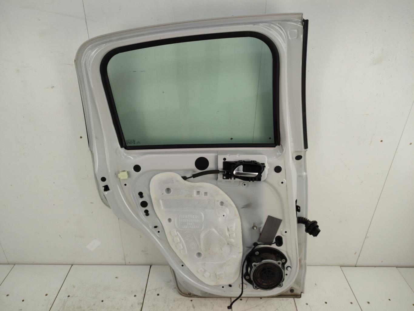 Portiera posteriore sinistra CITROEN C3 2 PHASE 2 Diésel - 1