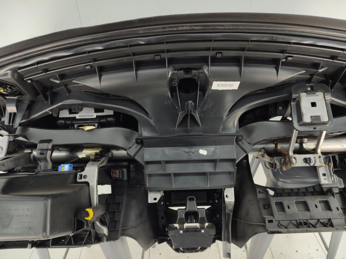 Tableau de bord CITROEN C3 2 PHASE 2 Diesel - 1