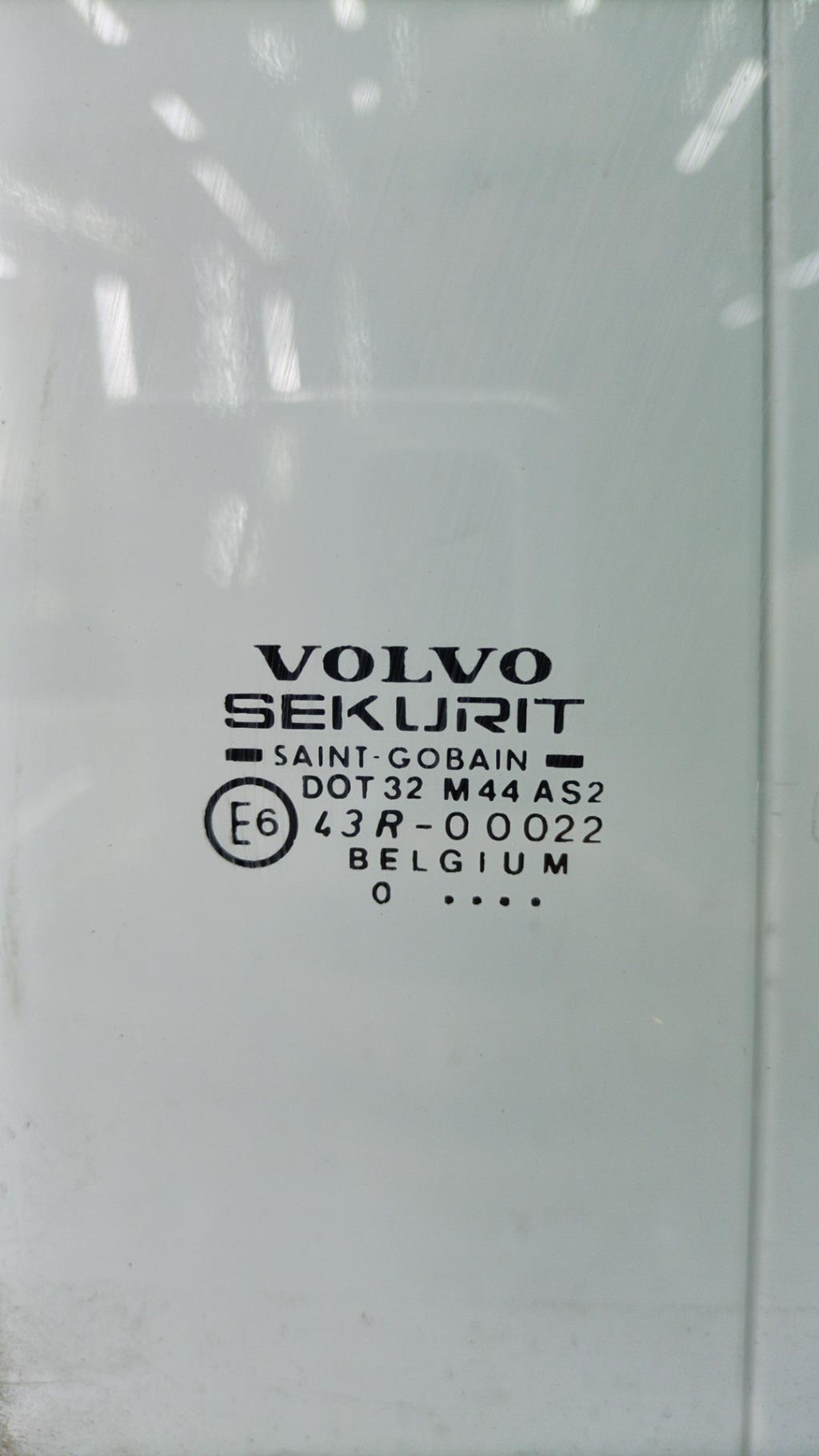 Vetro posteriore sinistro VOLVO V 40 1 PHASE 2 BREAK Diésel - 1