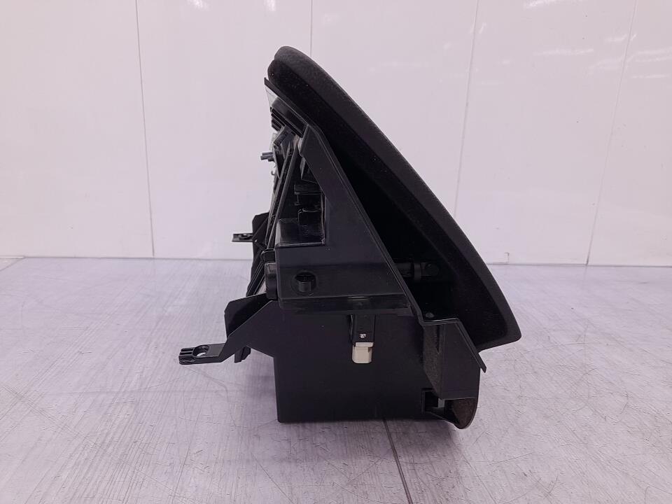 Vano portaoggetti BMW SERIE 3 E90 PHASE 2 Diésel - 1