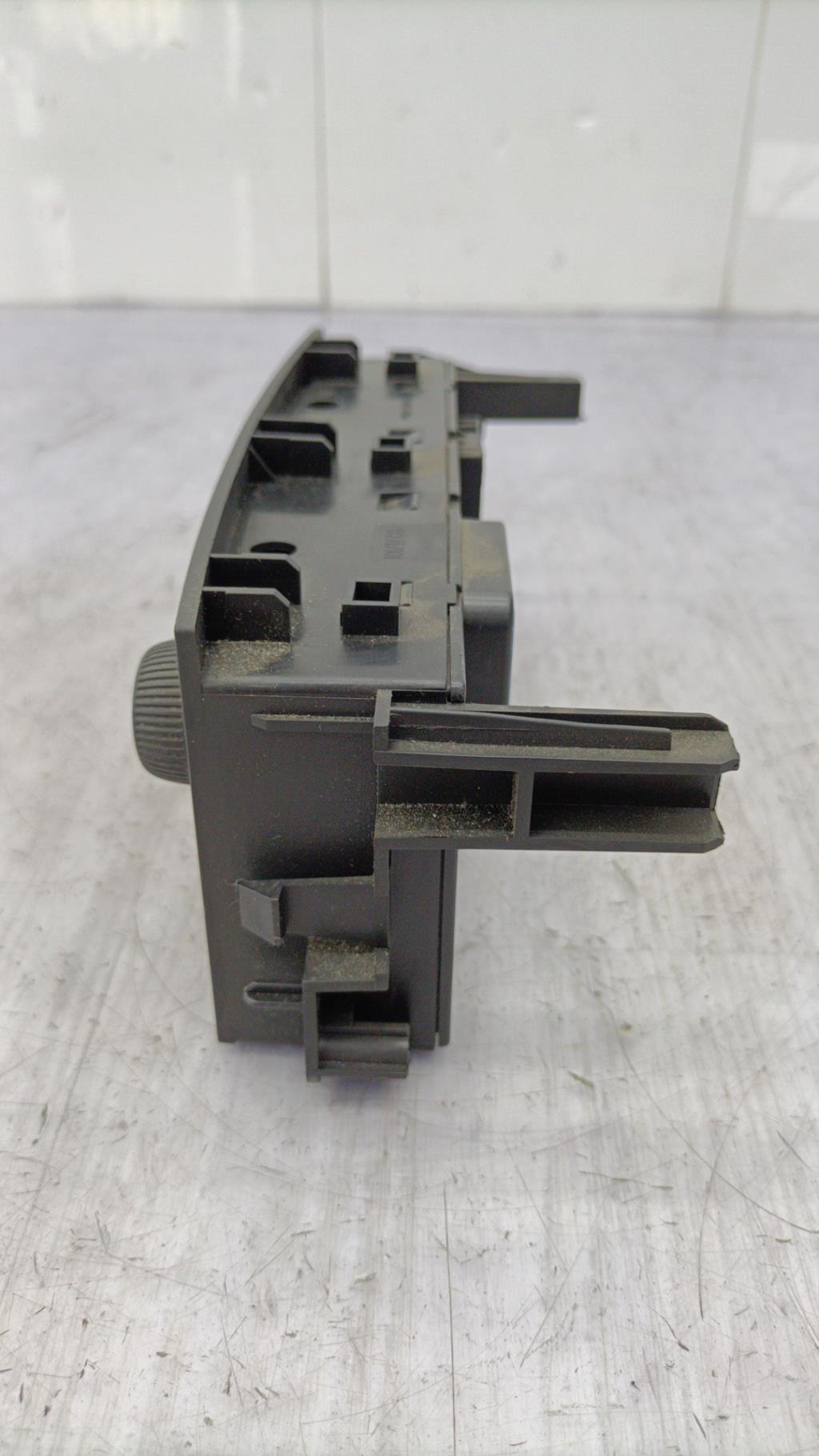 Commande chauffage PEUGEOT 207 PHASE 2 Diesel - 1