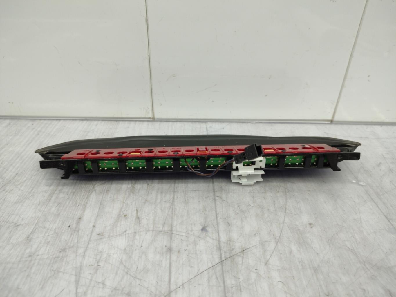 Feu arriere stop central BMW SERIE 3 E90 PHASE 2 Diesel - 1