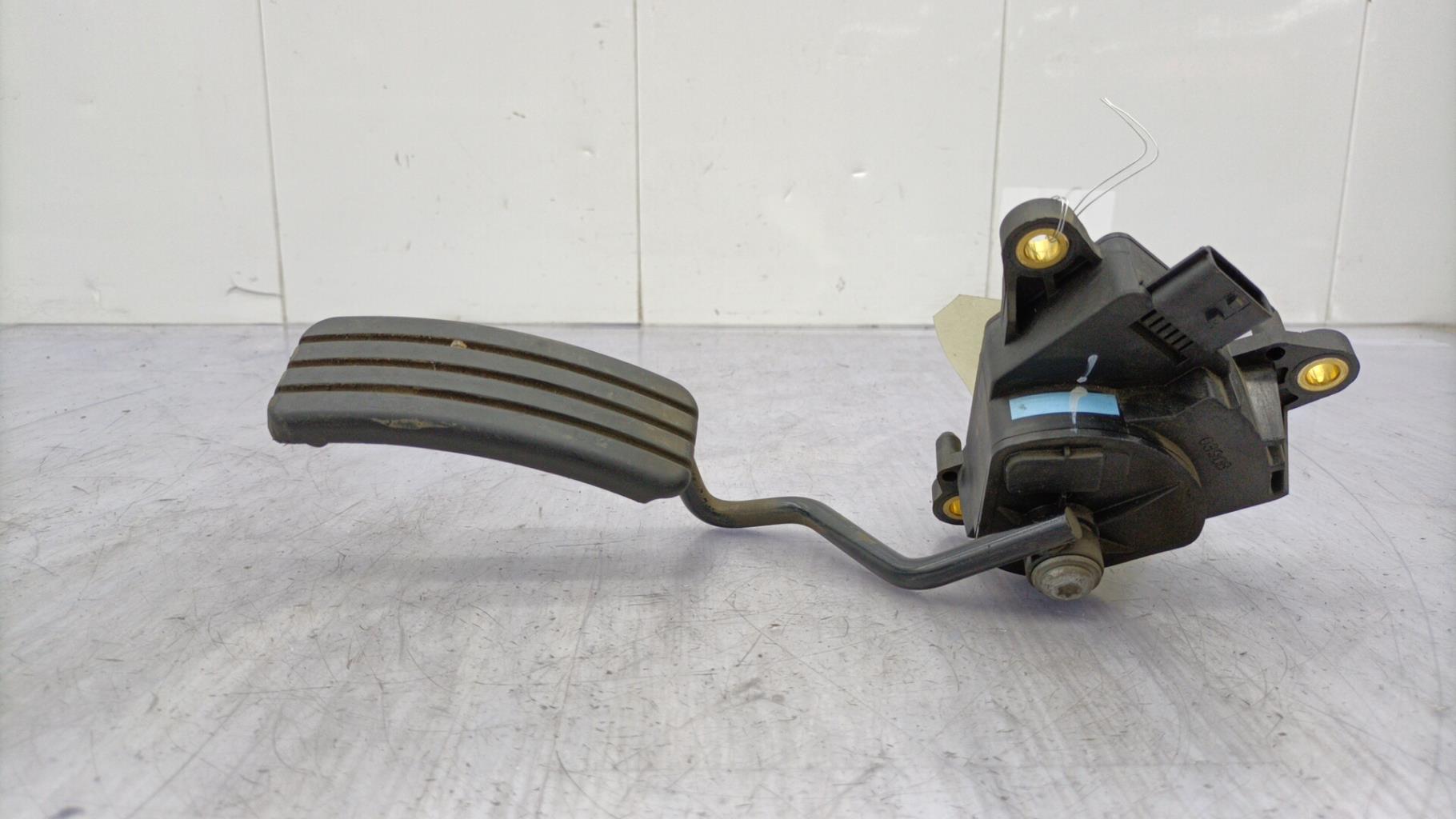 Pedale d'accelerateur RENAULT CLIO 3 PHASE 2 Diesel - 1