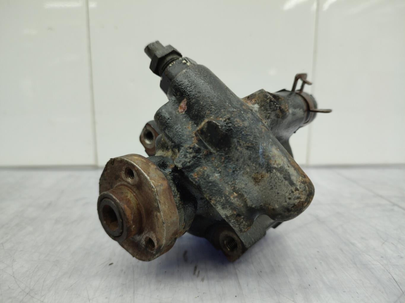 Pompe de direction RENAULT LAGUNA 1 PHASE 1 Essence - 1