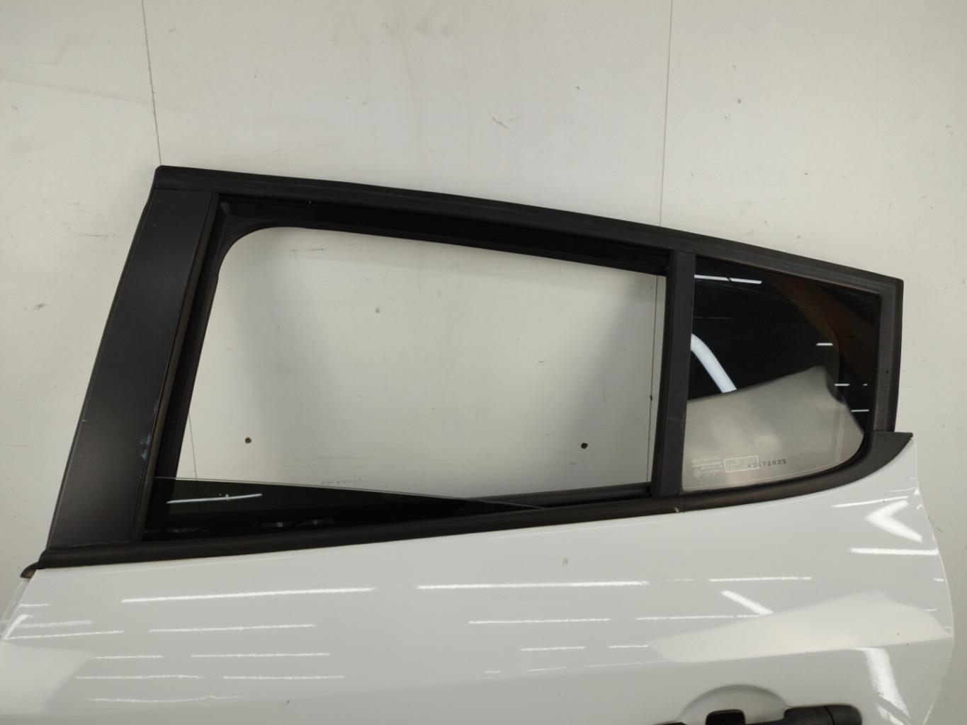Portiera posteriore sinistra RENAULT MEGANE 3 PHASE 2 Diésel - 1