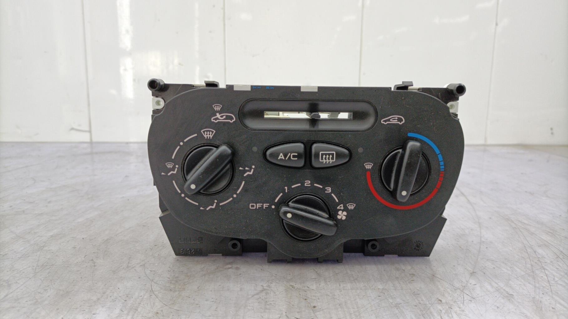 Commande chauffage PEUGEOT 206+ Essence - 1