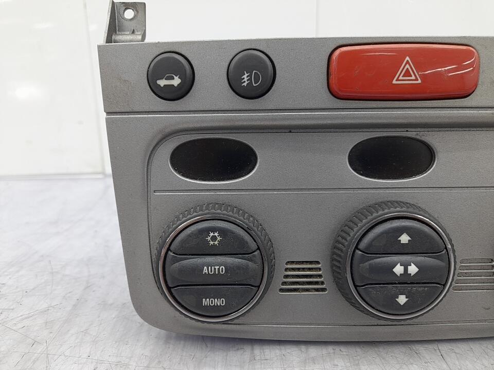 Commande chauffage ALFA ROMEO 147 PHASE 1 Diesel - 1