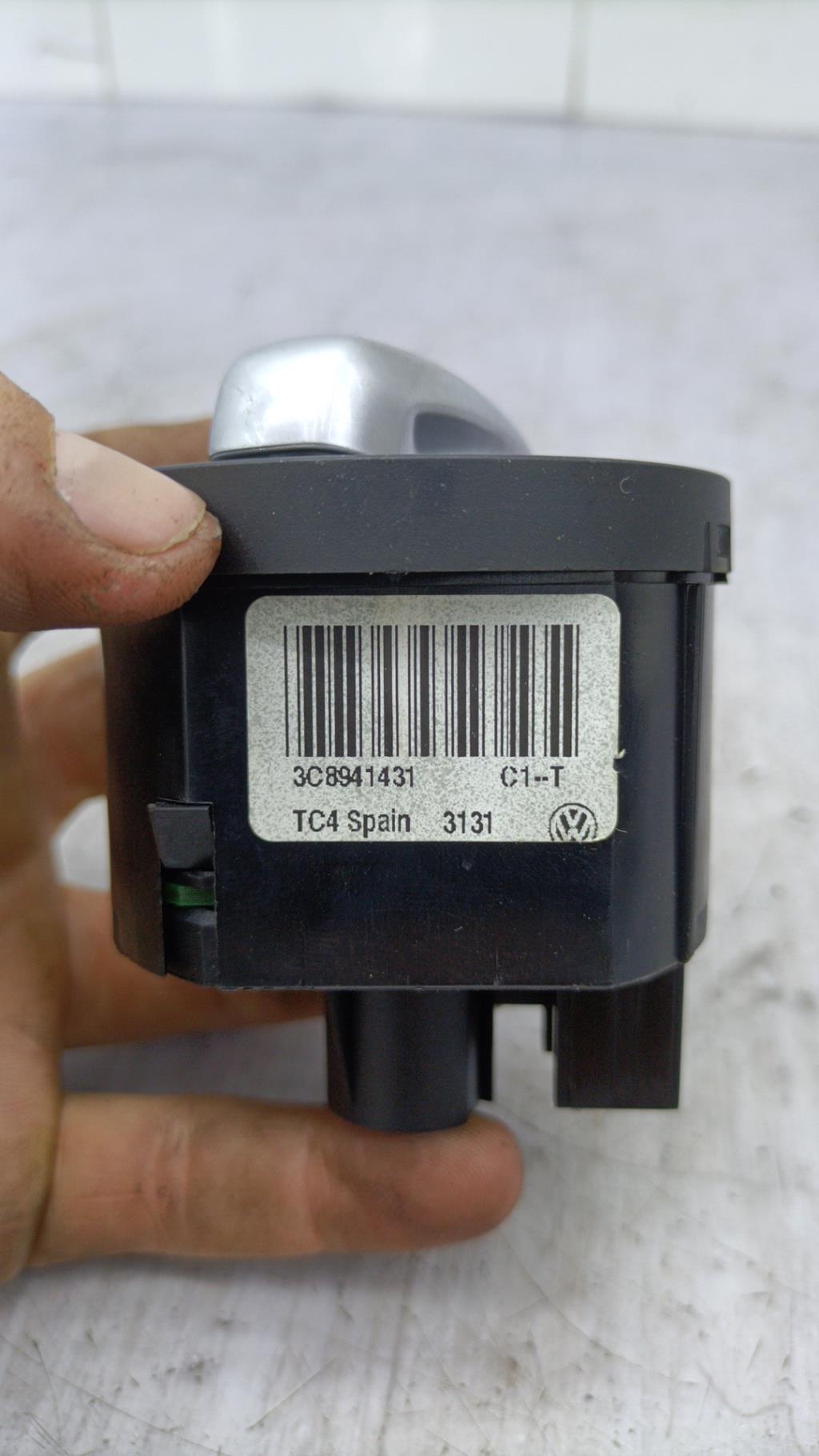 Commande de phare VOLKSWAGEN GOLF PLUS PHASE 2 Essence - 1
