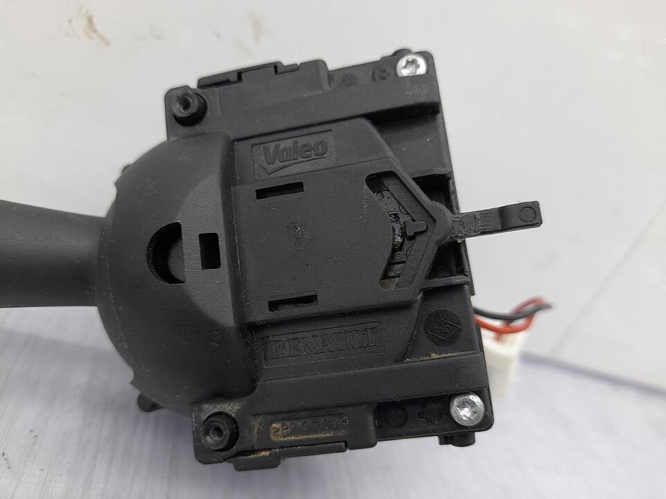 Commodo phare RENAULT CLIO 4 PHASE 2 Essence - 1