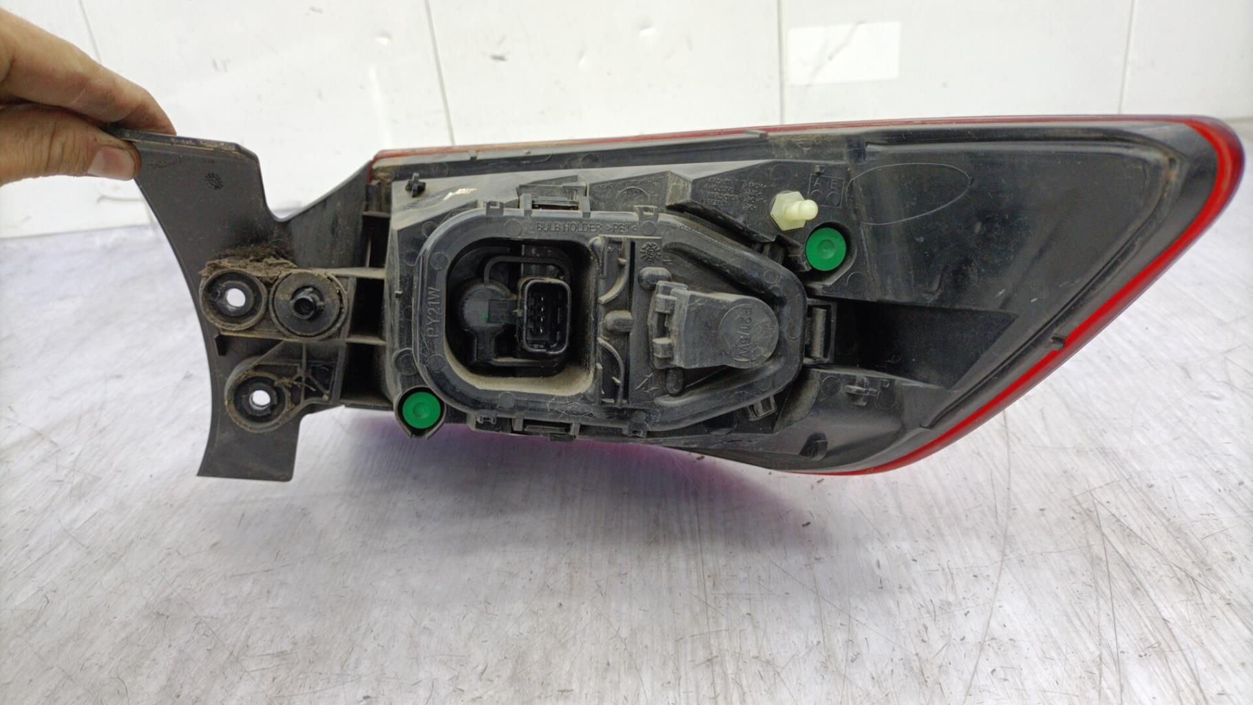 Fanale posteriore principale sinistro (luci) RENAULT CLIO 4 PHASE 1 Diésel - 1