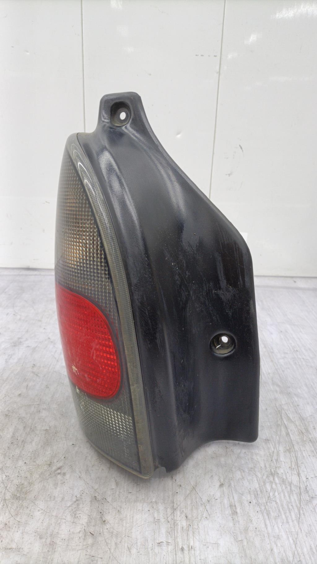 Fanale posteriore principale sinistro (luci) RENAULT ESPACE 3 Diésel - 1